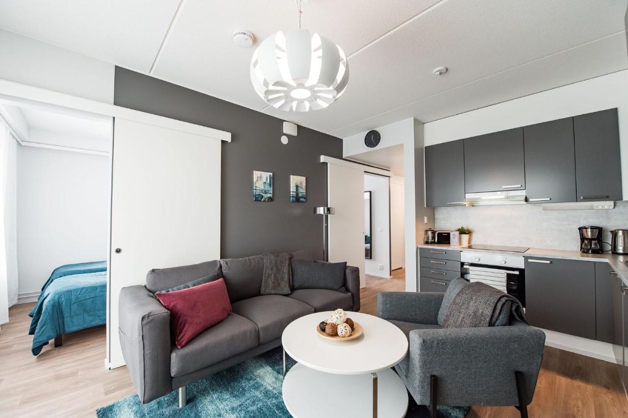Forenom Serviced Apartments Vantaa Neilikkatie Екстер'єр фото