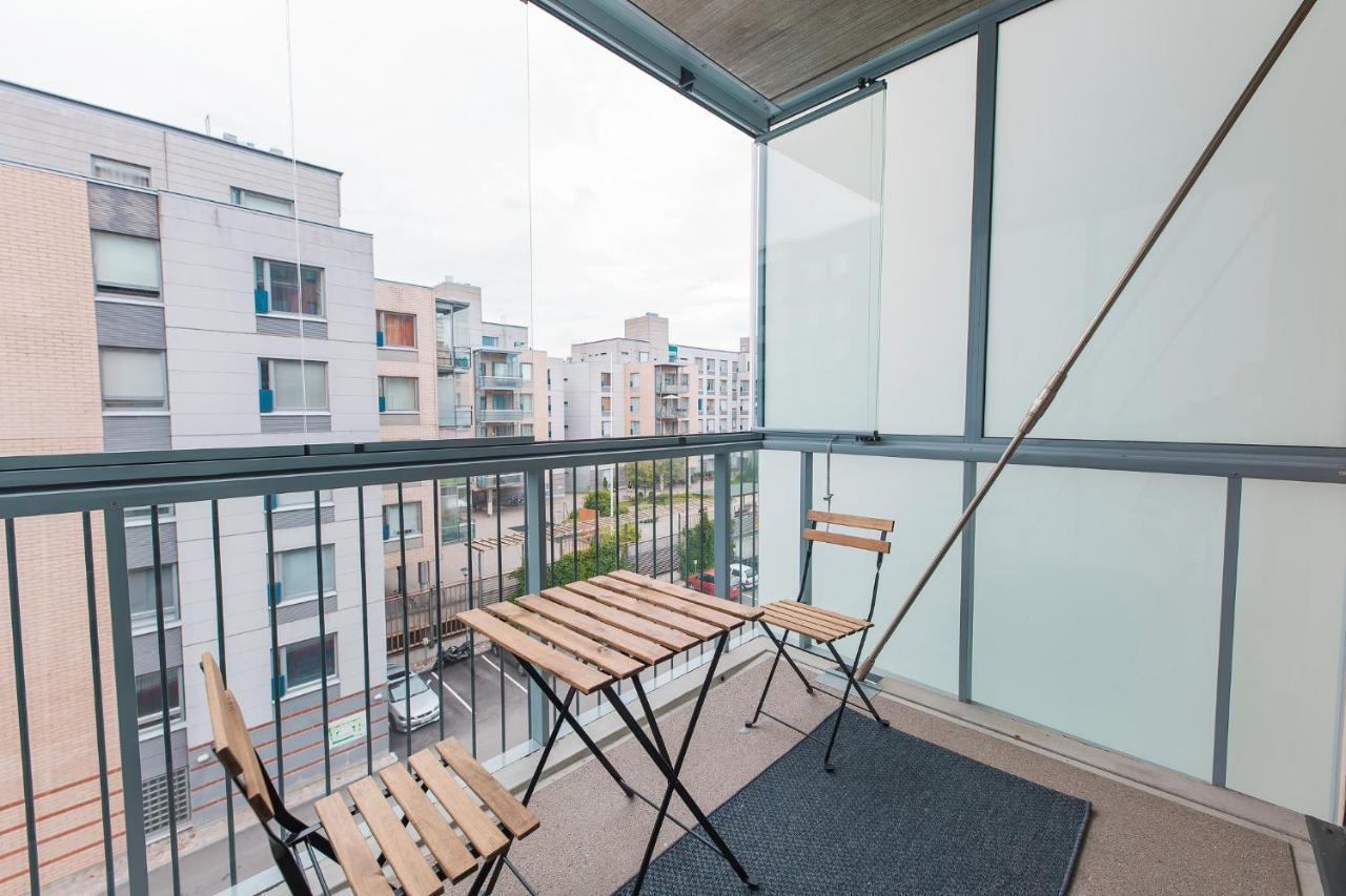 Forenom Serviced Apartments Vantaa Neilikkatie Екстер'єр фото