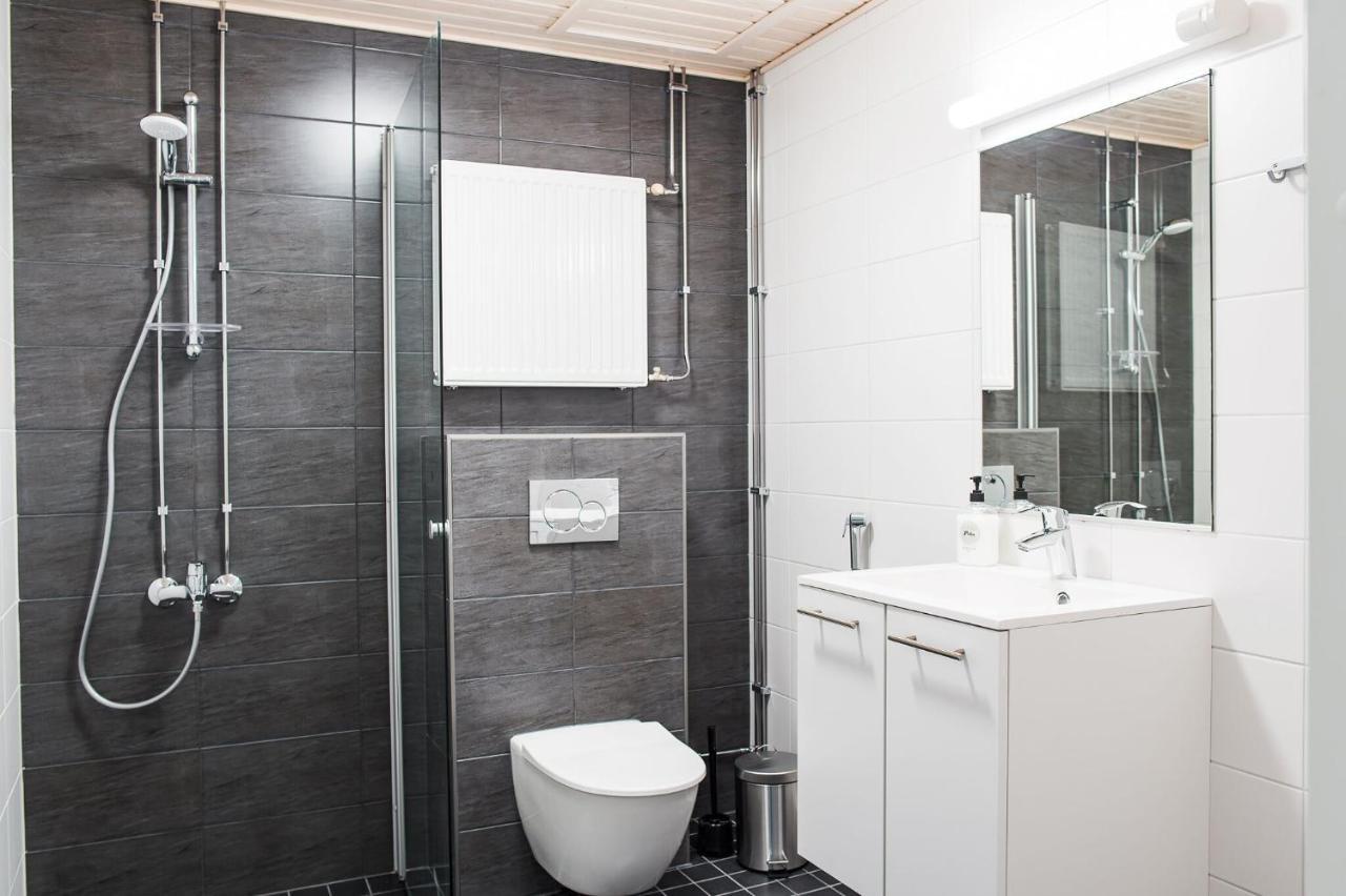 Forenom Serviced Apartments Vantaa Neilikkatie Екстер'єр фото