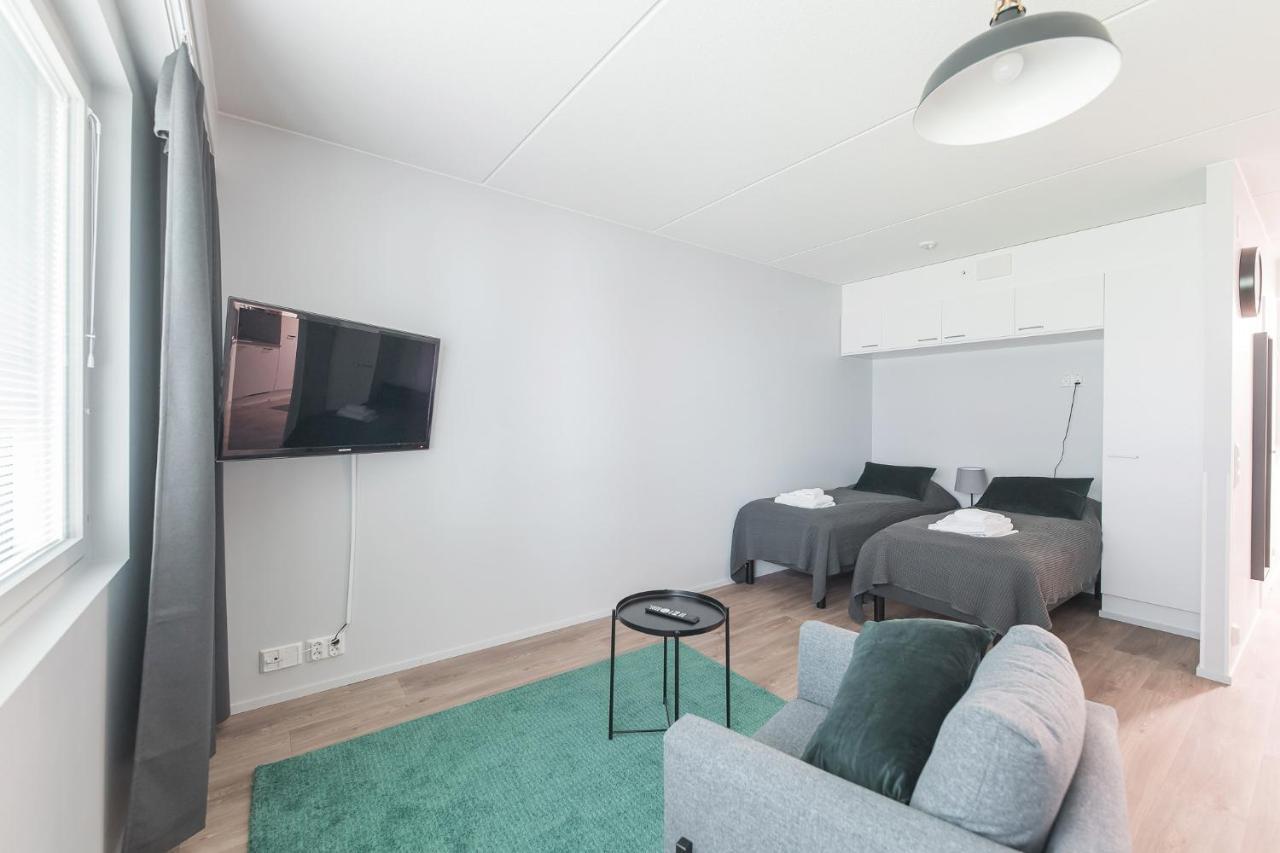 Forenom Serviced Apartments Vantaa Neilikkatie Екстер'єр фото