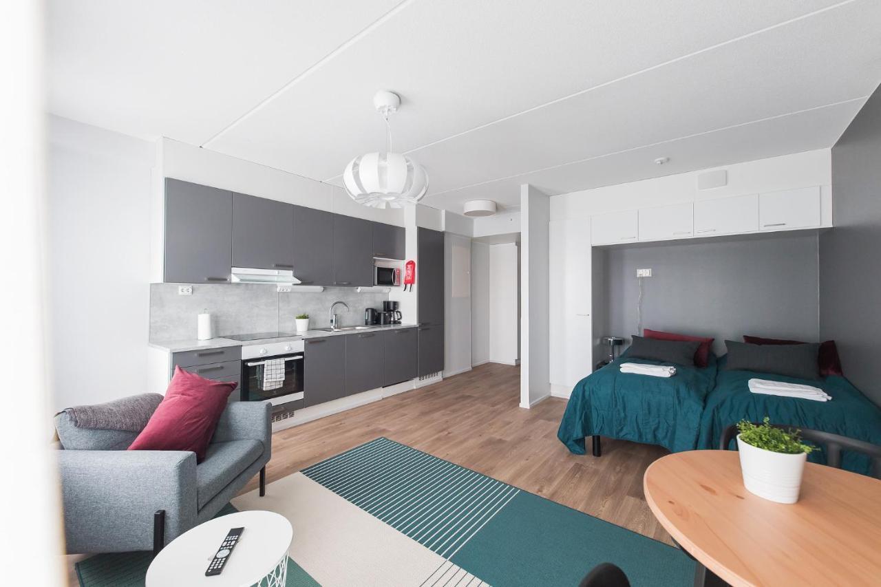 Forenom Serviced Apartments Vantaa Neilikkatie Екстер'єр фото