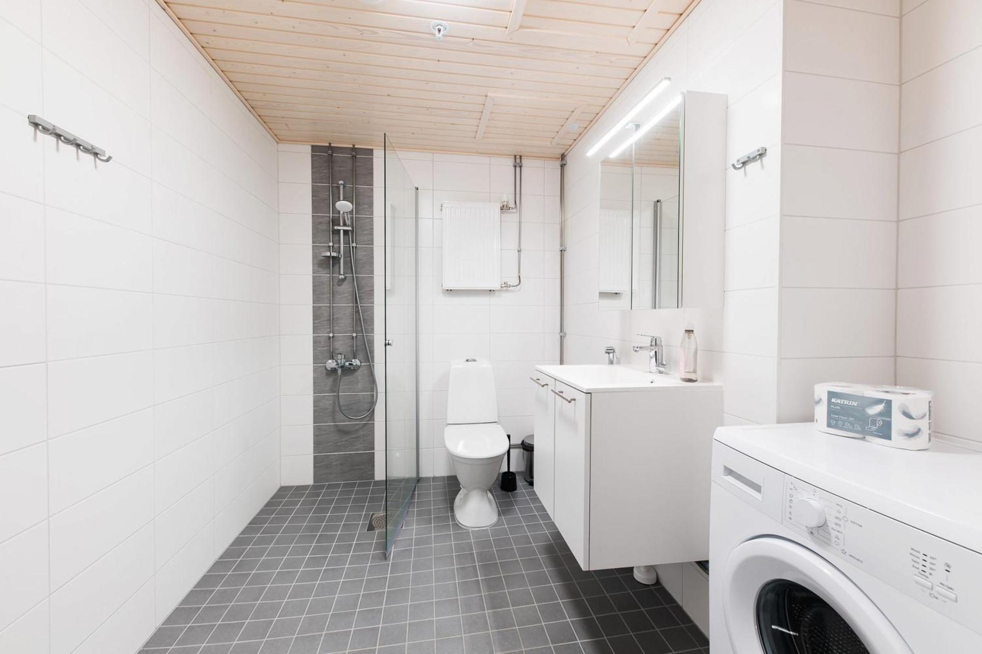 Forenom Serviced Apartments Vantaa Neilikkatie Екстер'єр фото